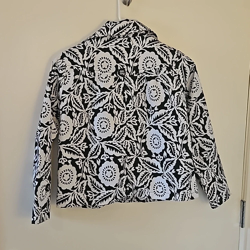 DOLLHOUSE Monochrome Floral Double Breasted Swing Jacket Size 10/12